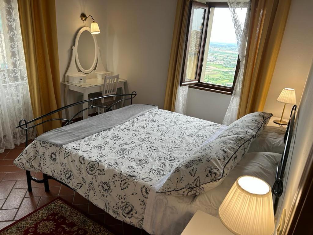 La Casa Di Laura Διαμέρισμα Κορτόνα Εξωτερικό φωτογραφία